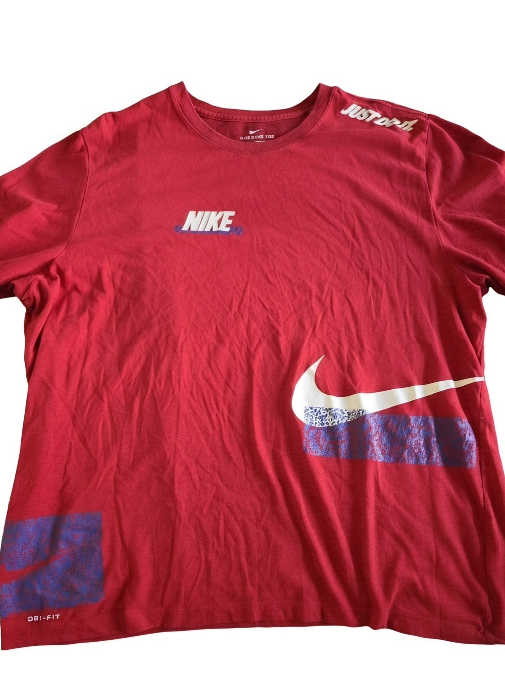 Nike Men’s Red Graphic Swoosh Short Sleeve Tee